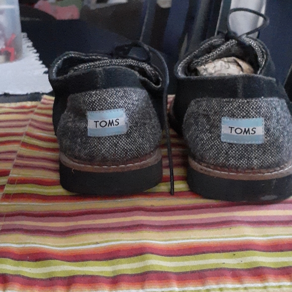 TOM'S SNEAKERS - Picture 4 of 6